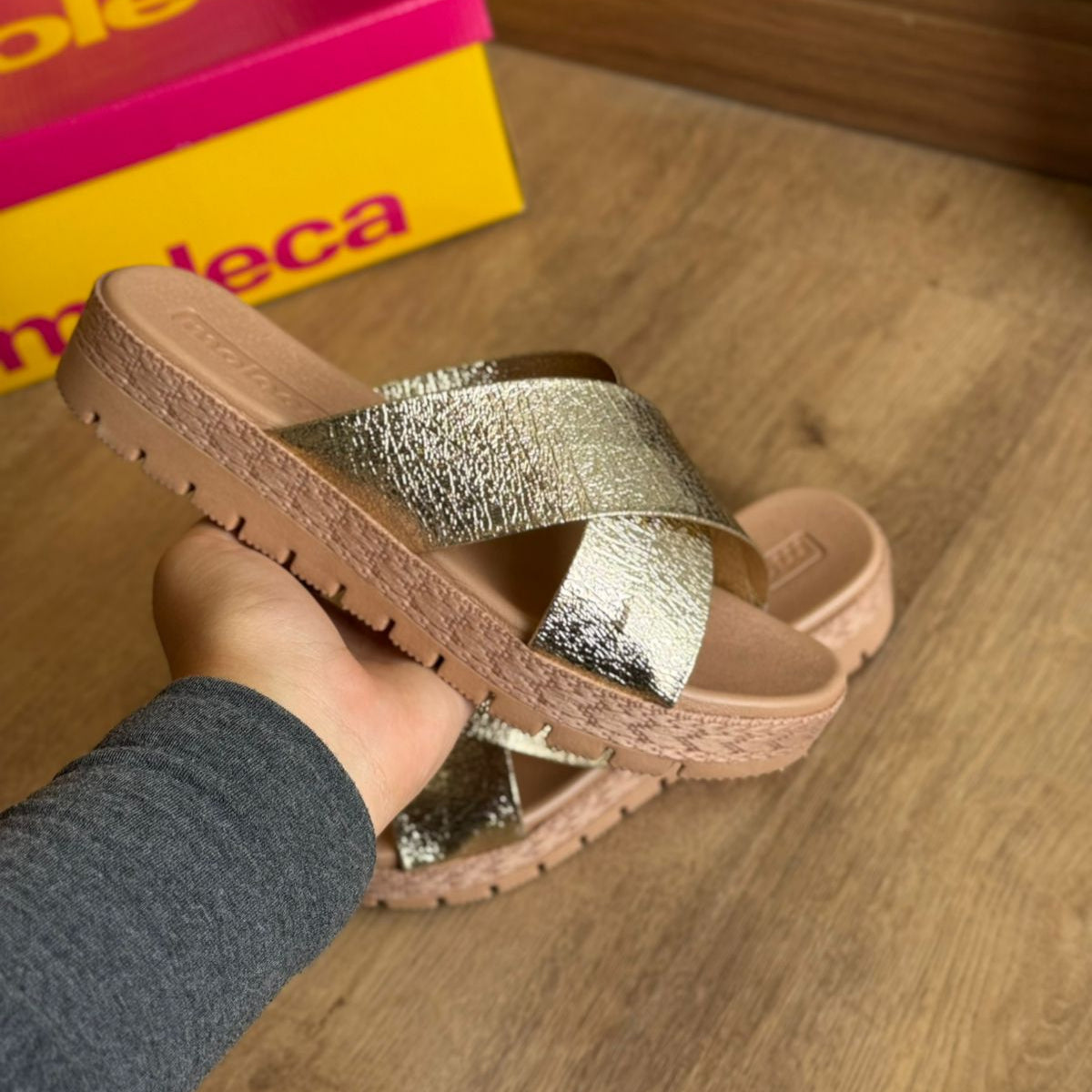 Sandália Moleca Rasteirinha Comfy Plus 5539.104