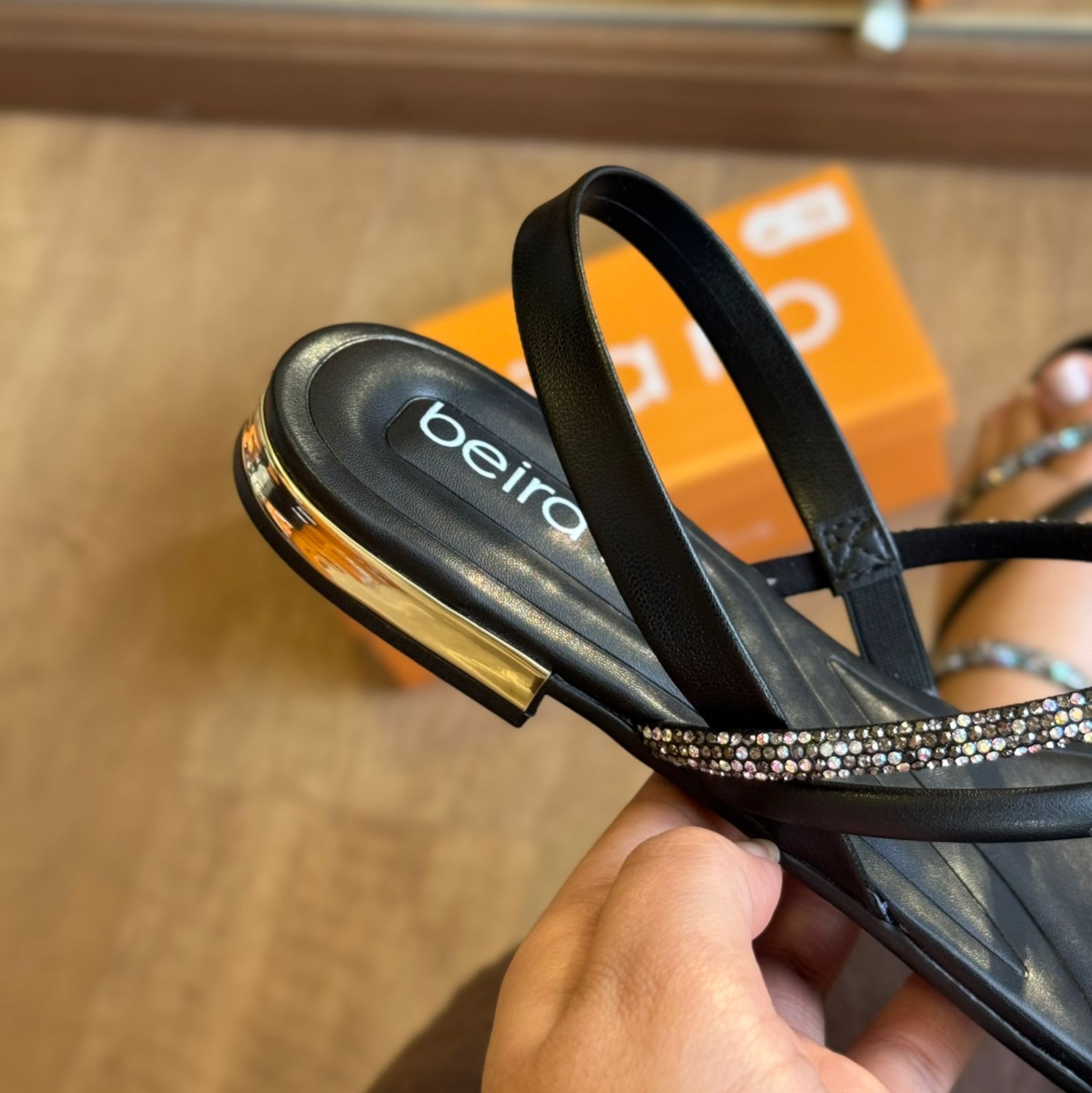 Sandália Beira Rio Calcanhar Espelhado 8263.969