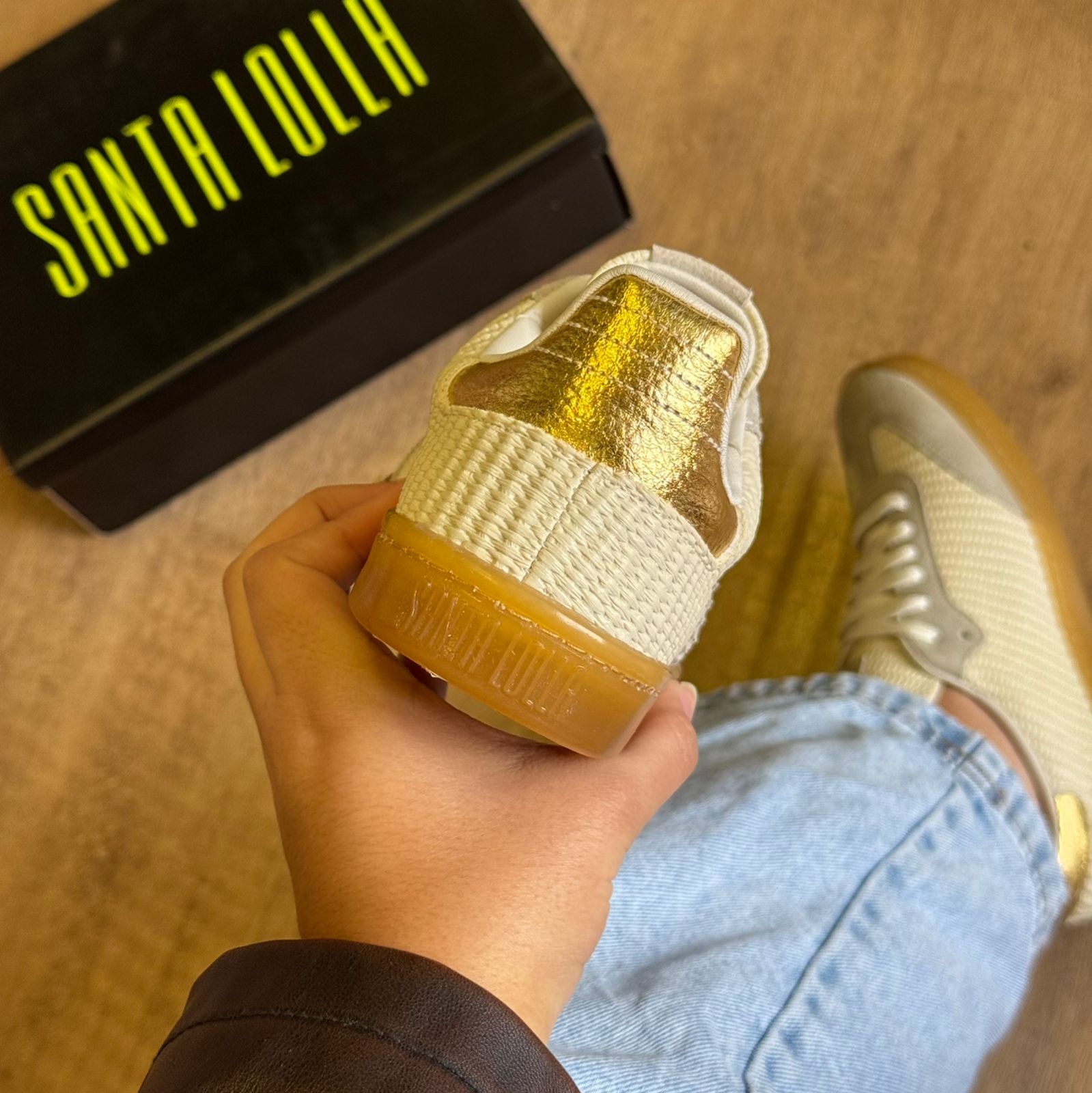 Tênis Santa Lolla Camurça Recortes 056D.4C9C.035A