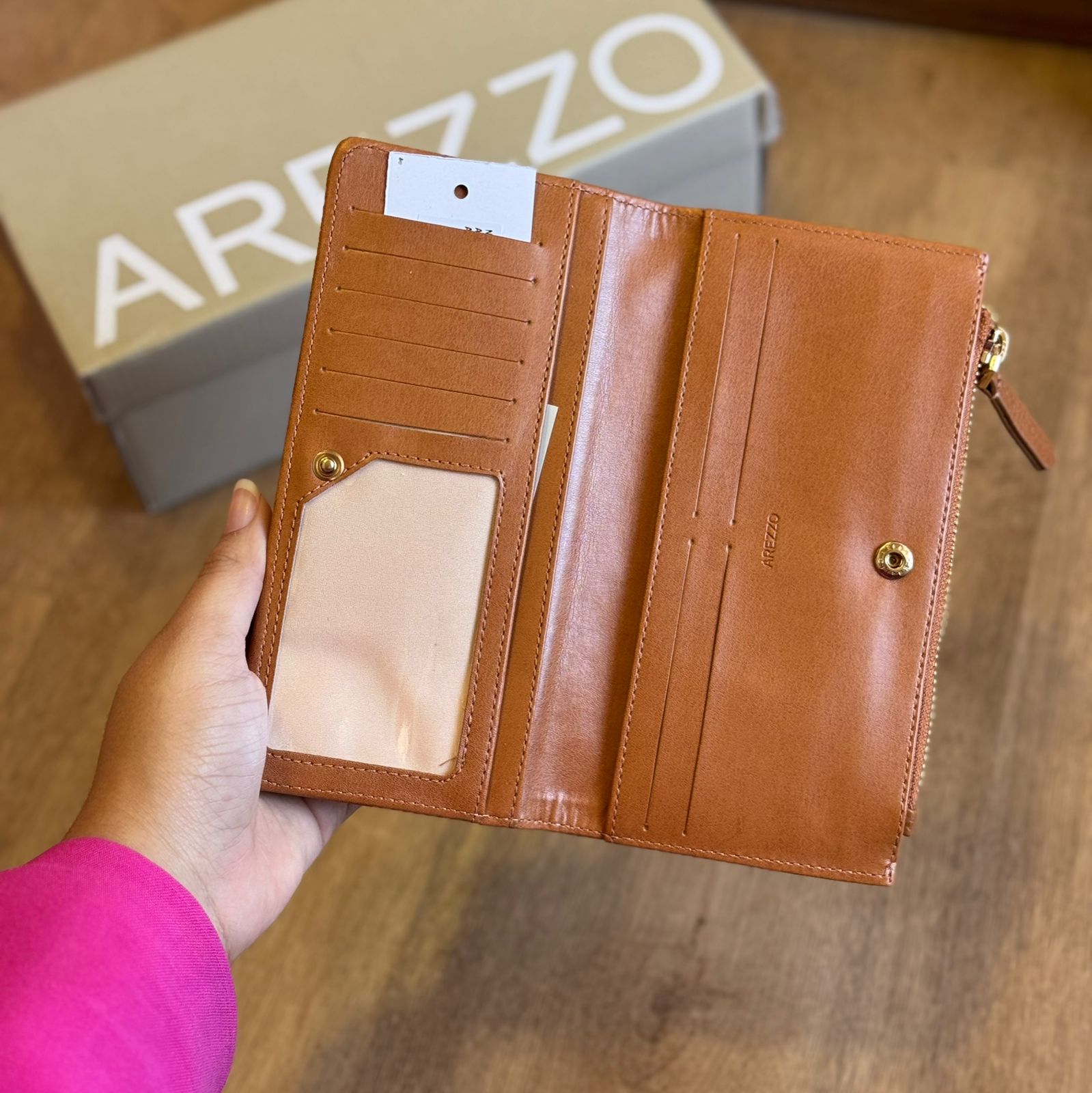 Carteira Arezzo Hexágono Dourado A400110187