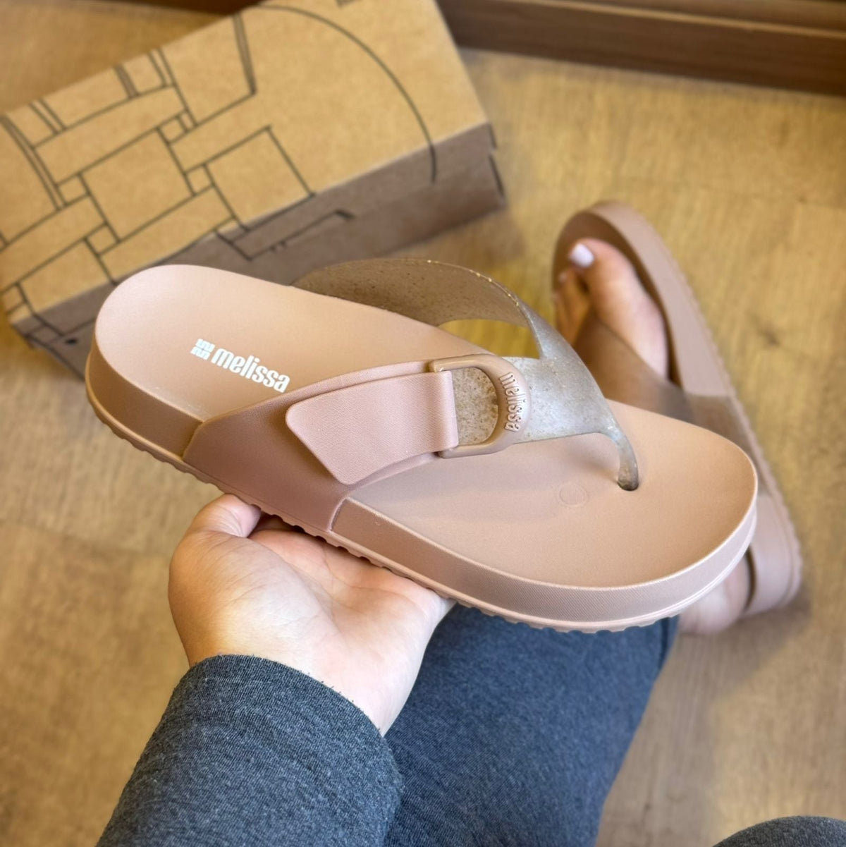 Sandália Melissa Cozy Thong 37742