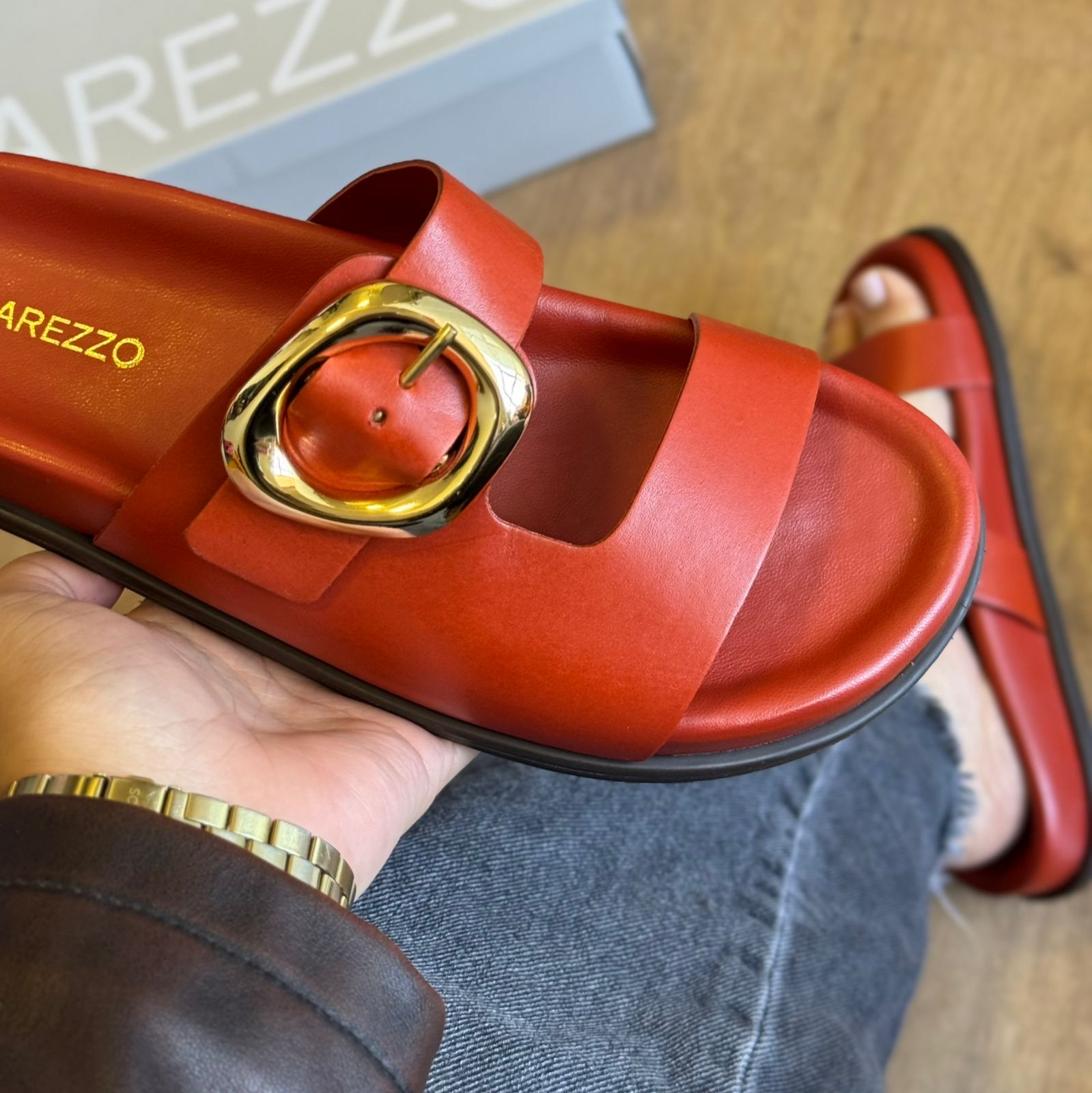 Sandália Arezzo Rio de Ouro A135550069