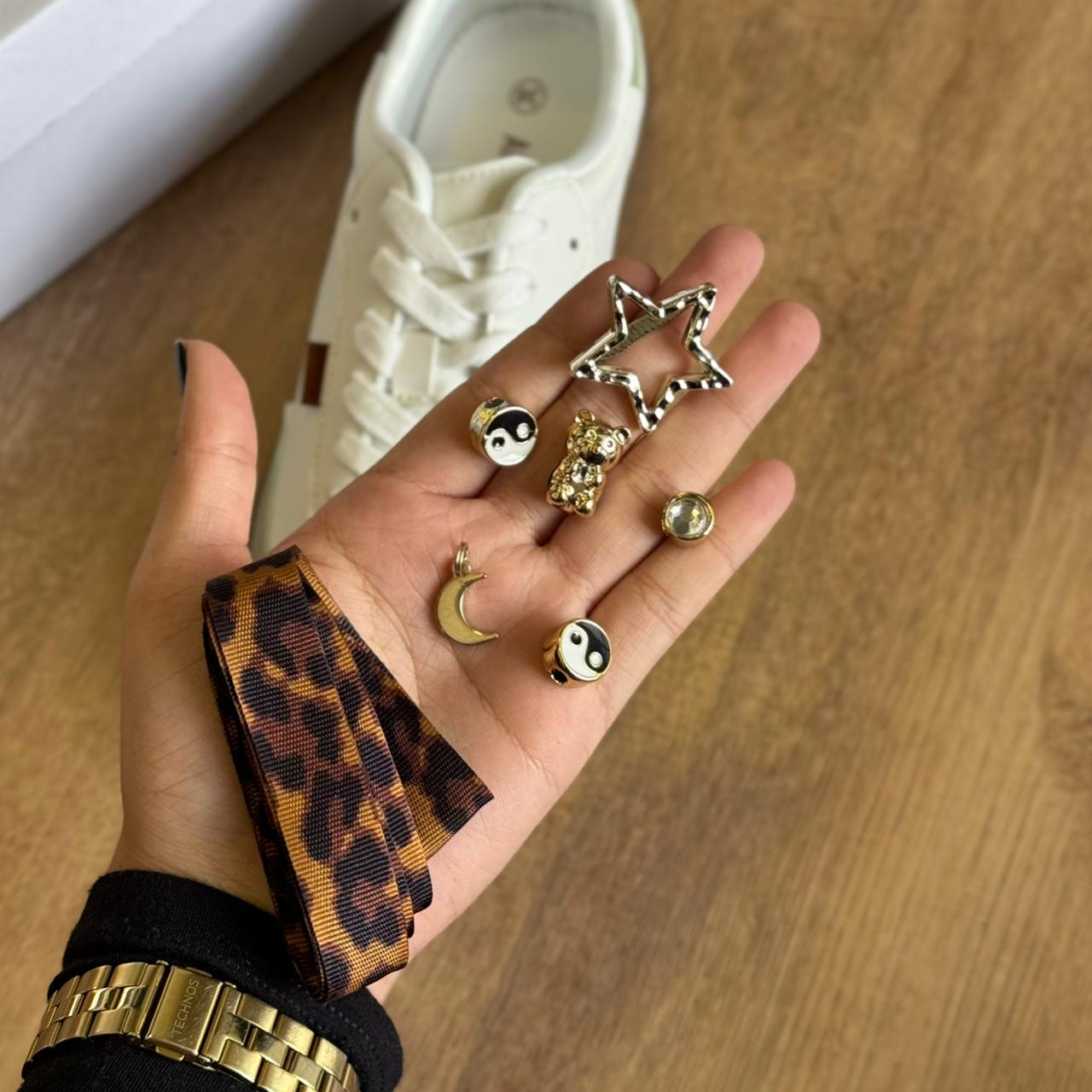 Kit de Personalização Ana Capri com Pingentes e Cadarço C460340006