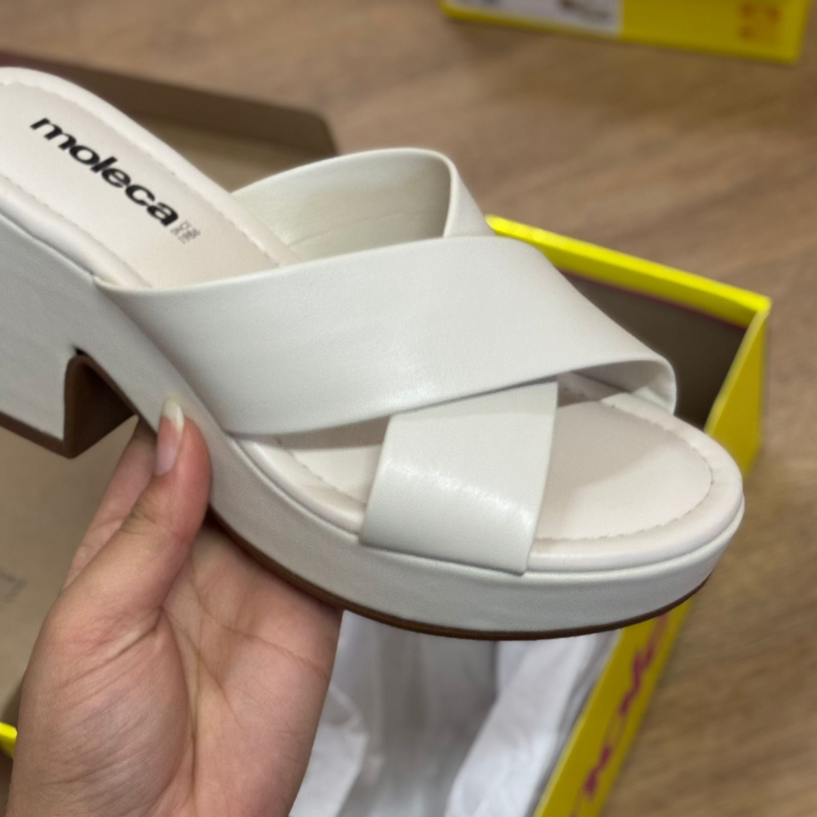 Tamanco Moleca Tiras Cruzadas 5549.100