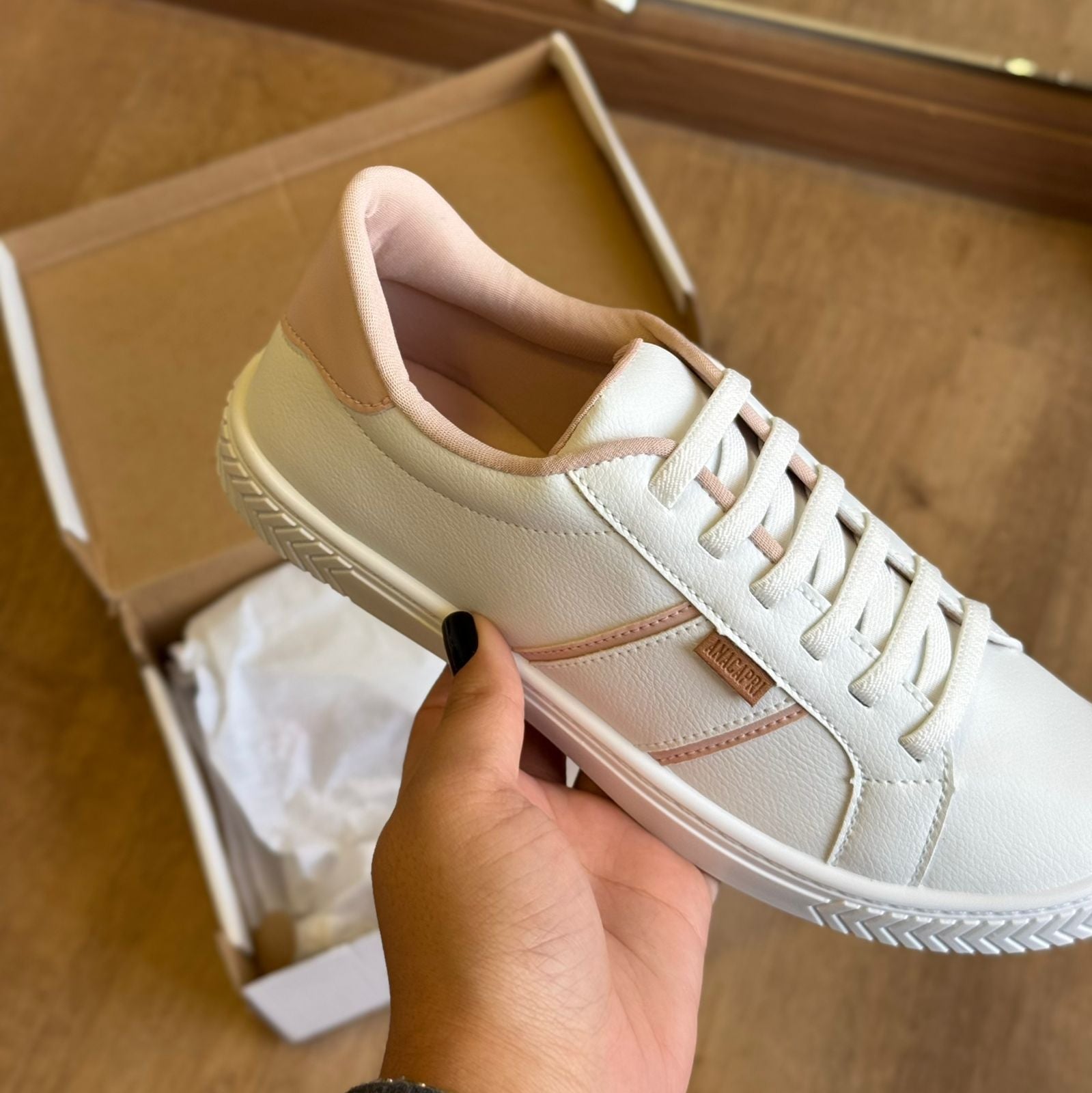 Tênis Ana Capri Cami Detalhe C303410002