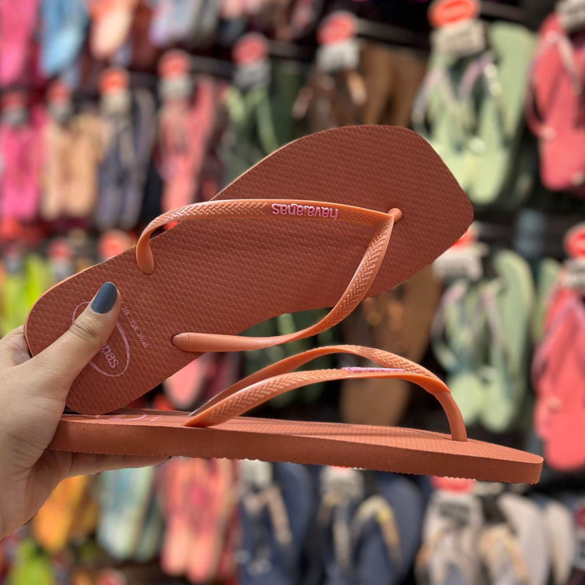 Havaianas Slim Square Logo Pop Up