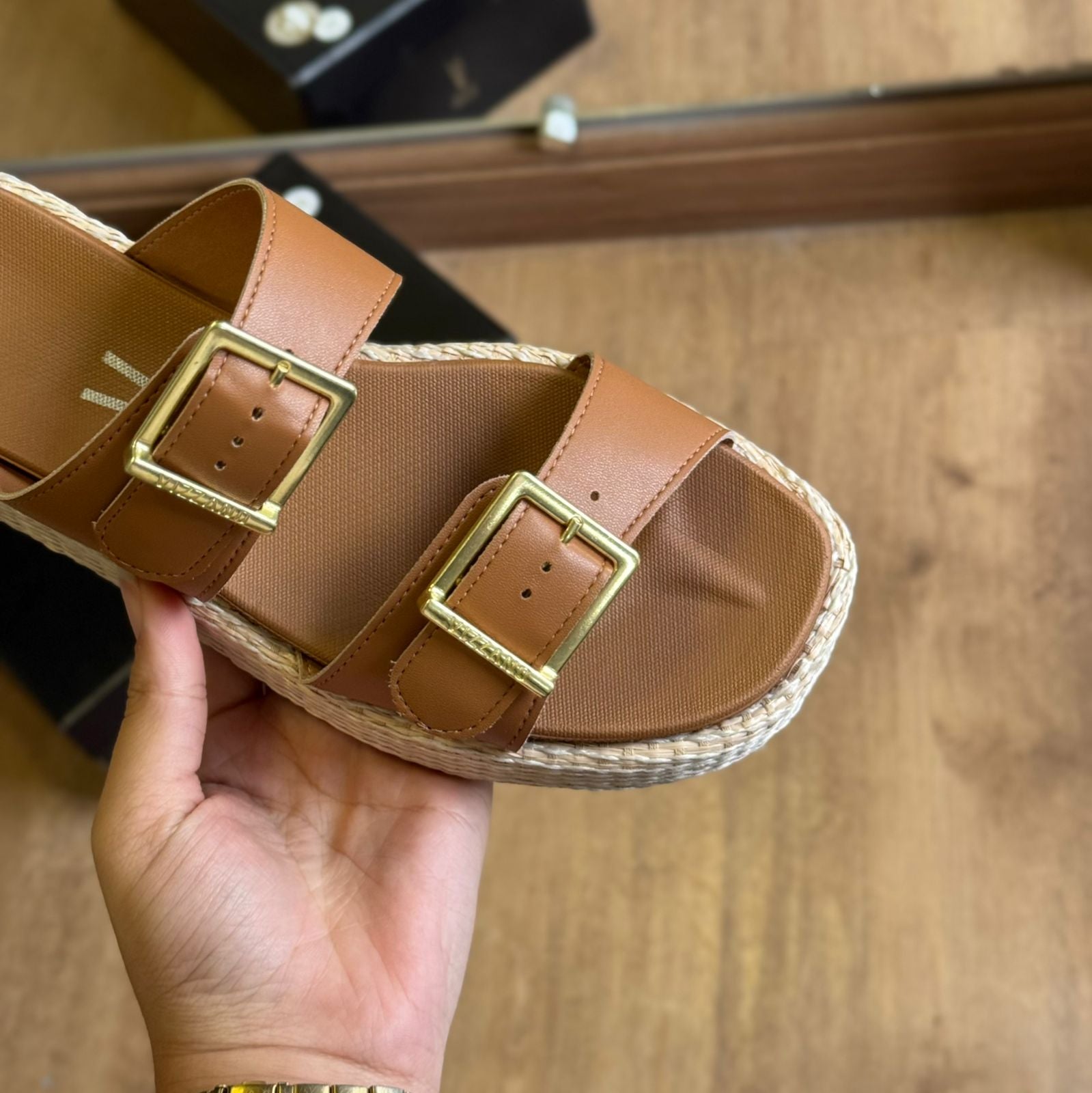 Sandália Vizzano Papete Fivela 6506.125