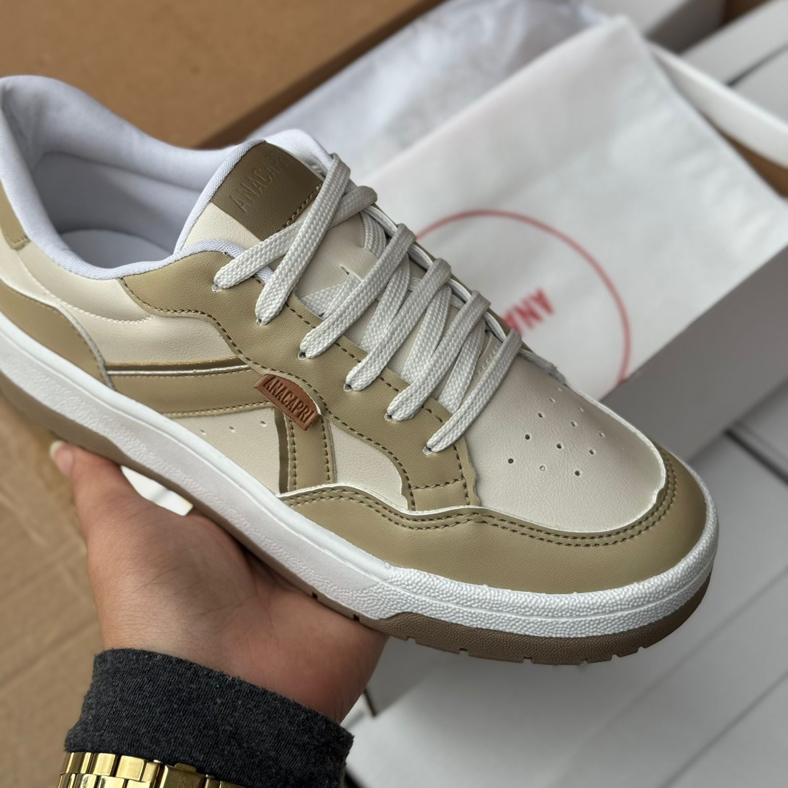 Tênis Ana Capri Recortes Kei C306030002