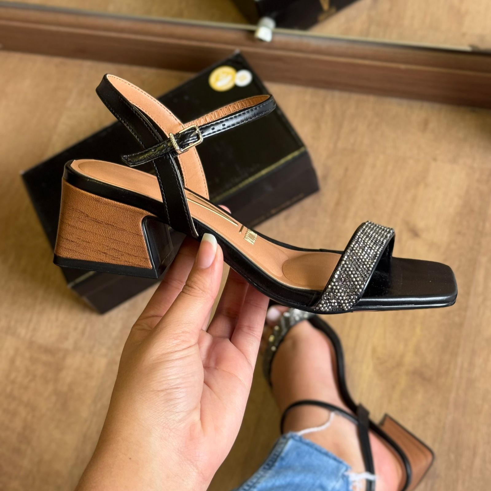 Salto Vizzano Salto Bloco Tira Brilhosa 6558.102