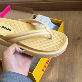 Chinelo de Dedo Moleca 5554.100