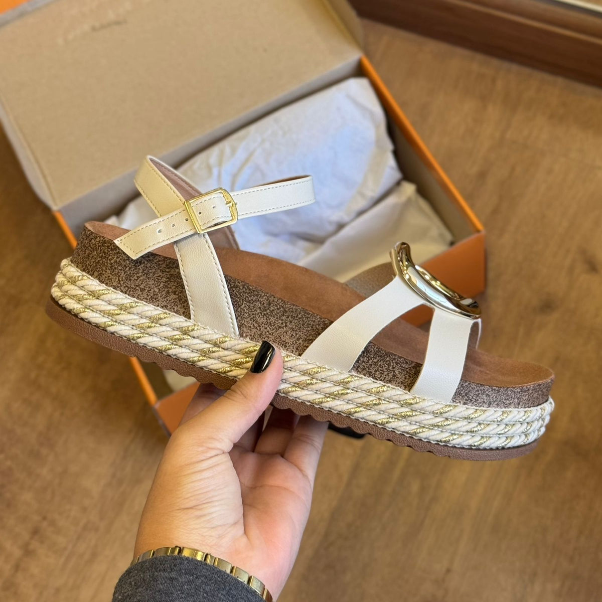 Sandália Papete Beira Rio Circulo Dourado 8546.207