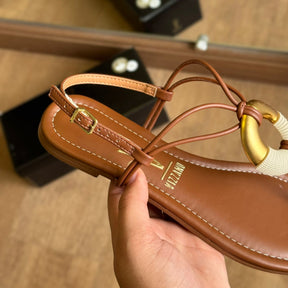 Sandália Vizzano Rasteira Detalhe nas Tiras 6371.1001