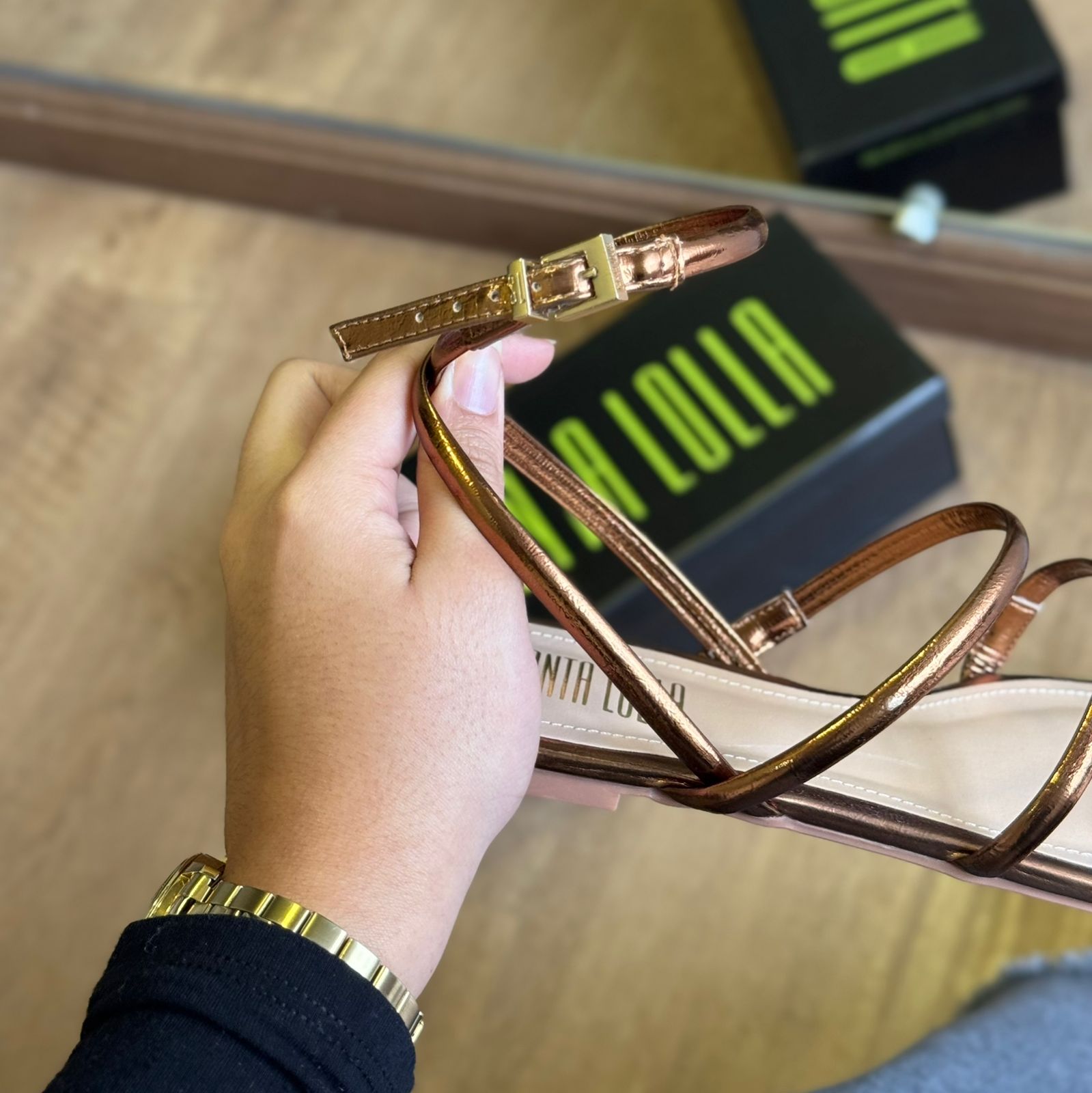 Sandália Santa Lolla Rasteira Tiras Finas 086C.4C78.0A14