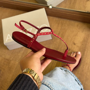 Sandália Arezzo Rasteira Camurça Slim Rebites A032740146