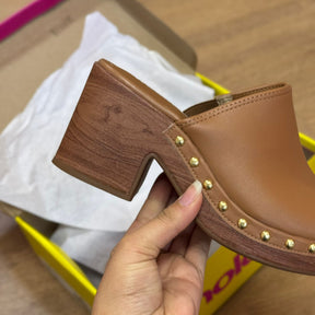 Salto Moleca Grampo Dourado 5549.107