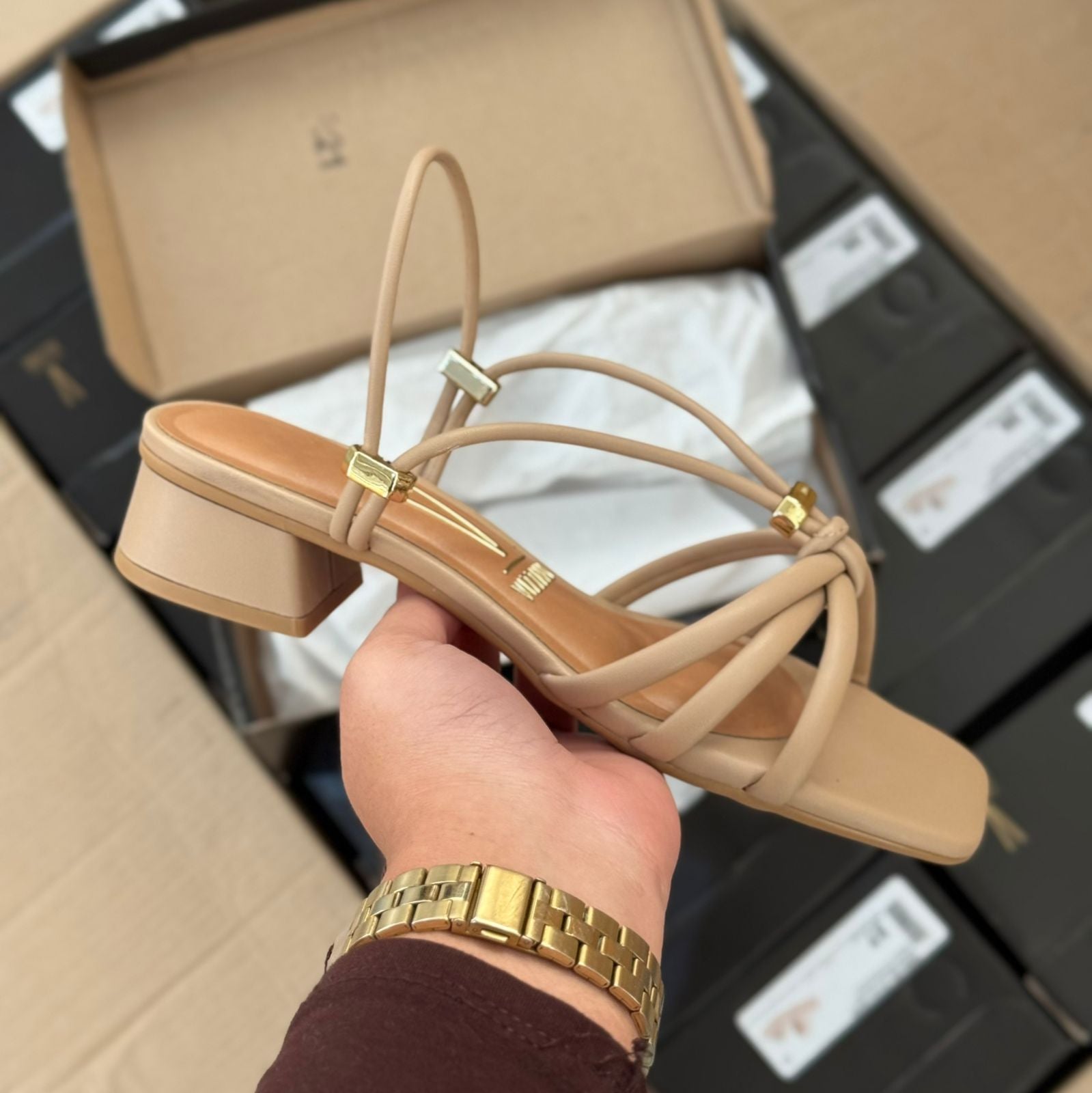 Sandália Vizzano Salto Baixo Tiras Finas 6454.129