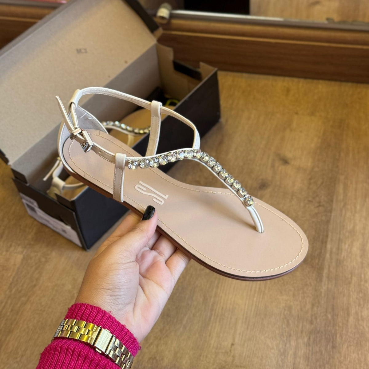 Rasteira Santa Lolla Napa Santorine Tiras Pedrarias 0550.345C.018A