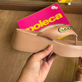 Tamanco Moleca Pedrarias Douradas 5503.117