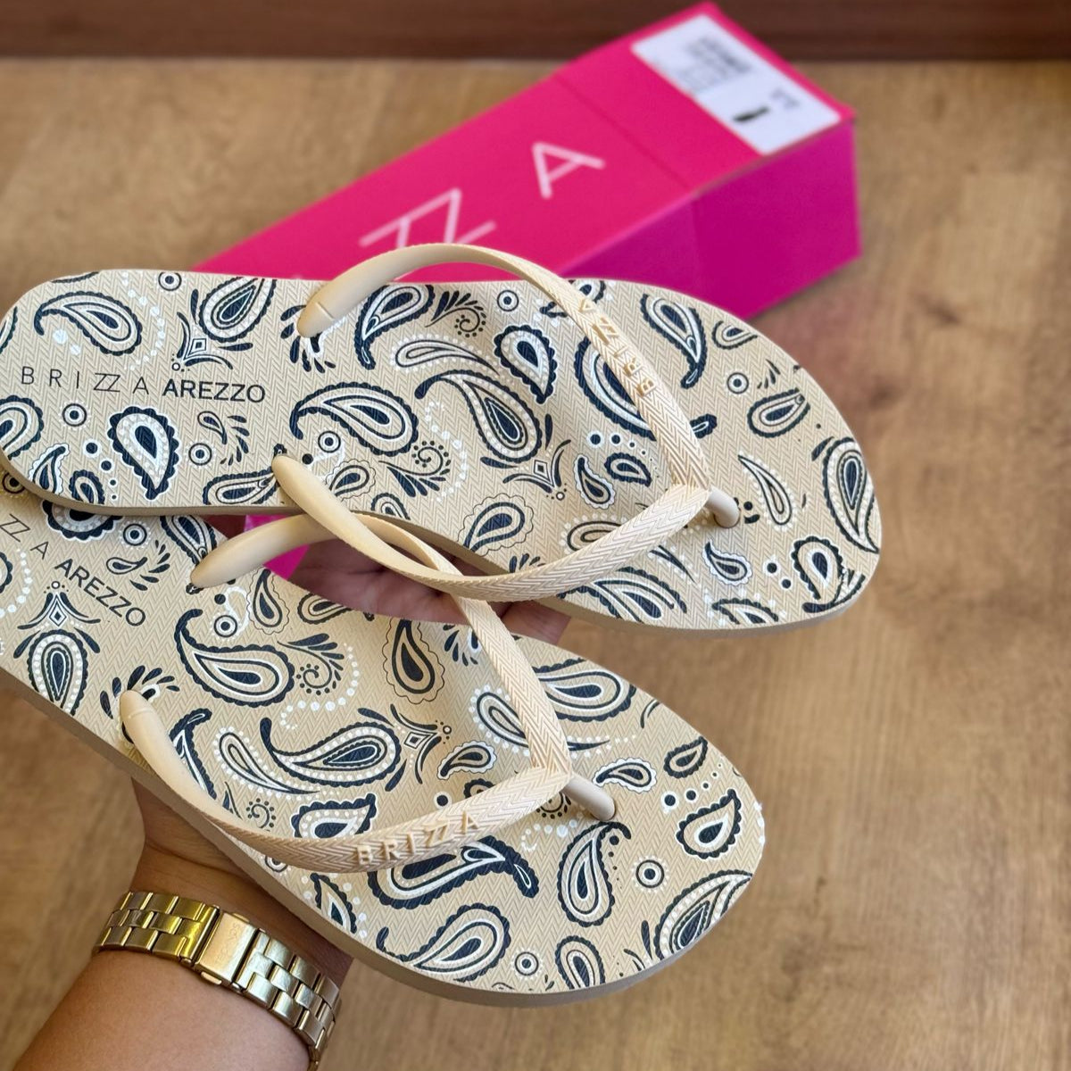 Chinelo Arezzo Z190260094