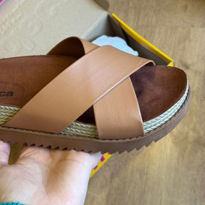 Sandália Moleca Papete em X 5500.215