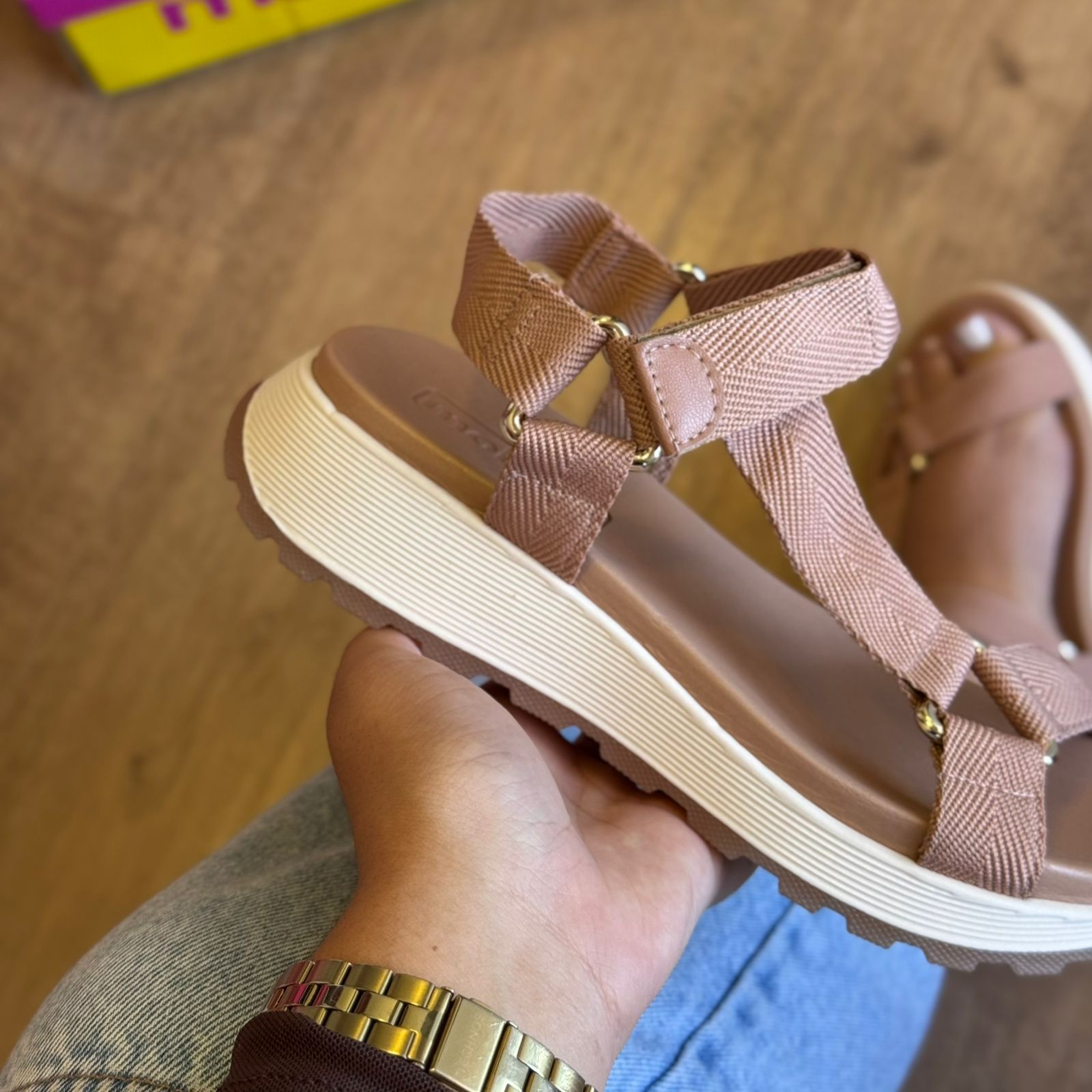 Sandália Moleca Plataforma Tiras Grossas 5537.102