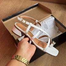 Sandália Vizzano Detalhe Dourado no Dedo 6454.123