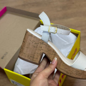 Sandália Moleca Salto Grosso 5549.102