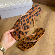 Chinelo de Dedo Arezzo Animal Print Square Z190270243