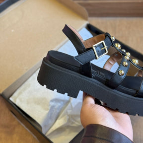 Sandália Vizzano Tratorado Pontinhos nas Tiras 6499.110.7286