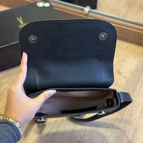 Bolsa Vizzano Placa Dourado 10085.2