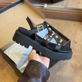 Sandália Vizzano Tratorado Pontinhos nas Tiras 6499.110.7286