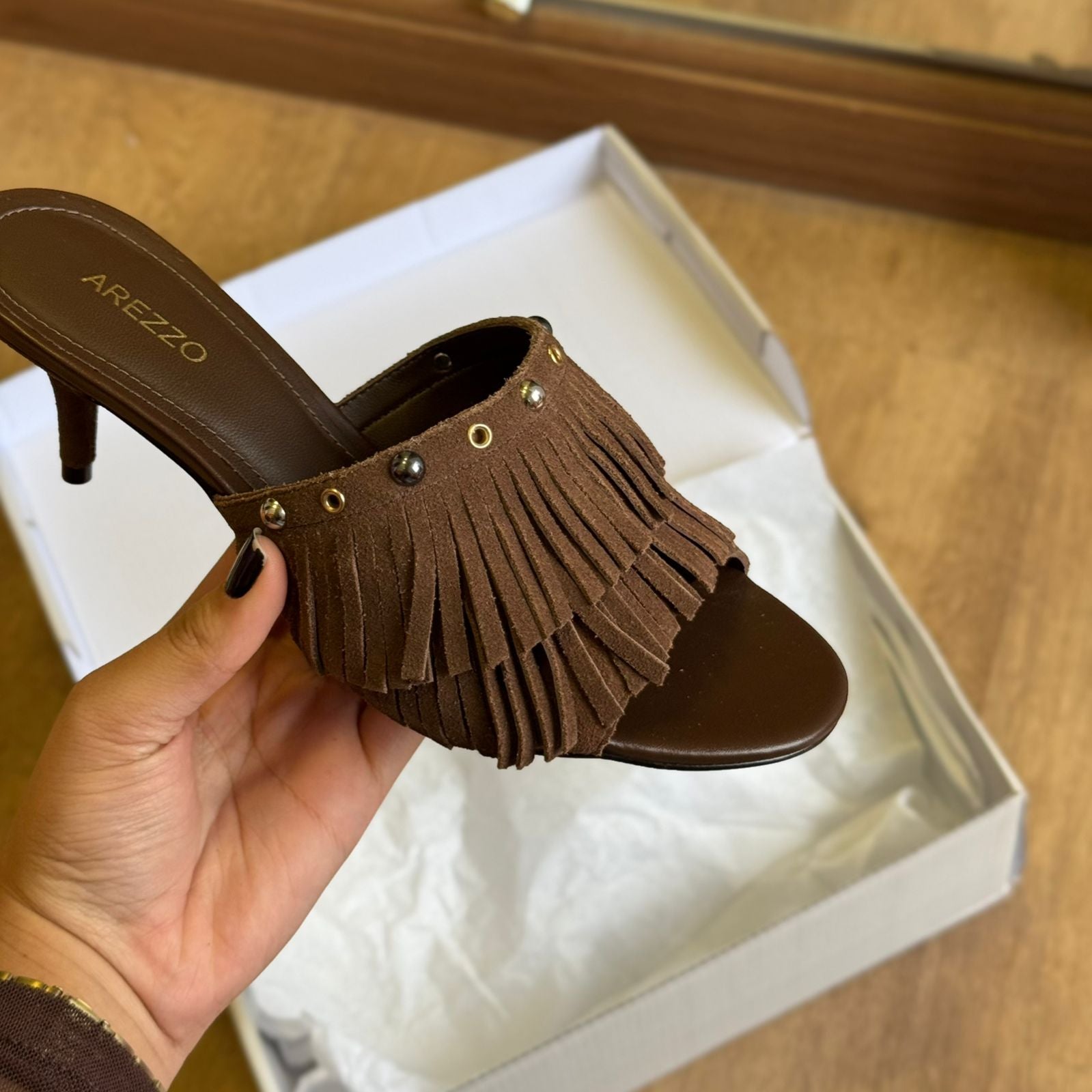 Sandália Arezzo Salto Fino Franjas A137870003