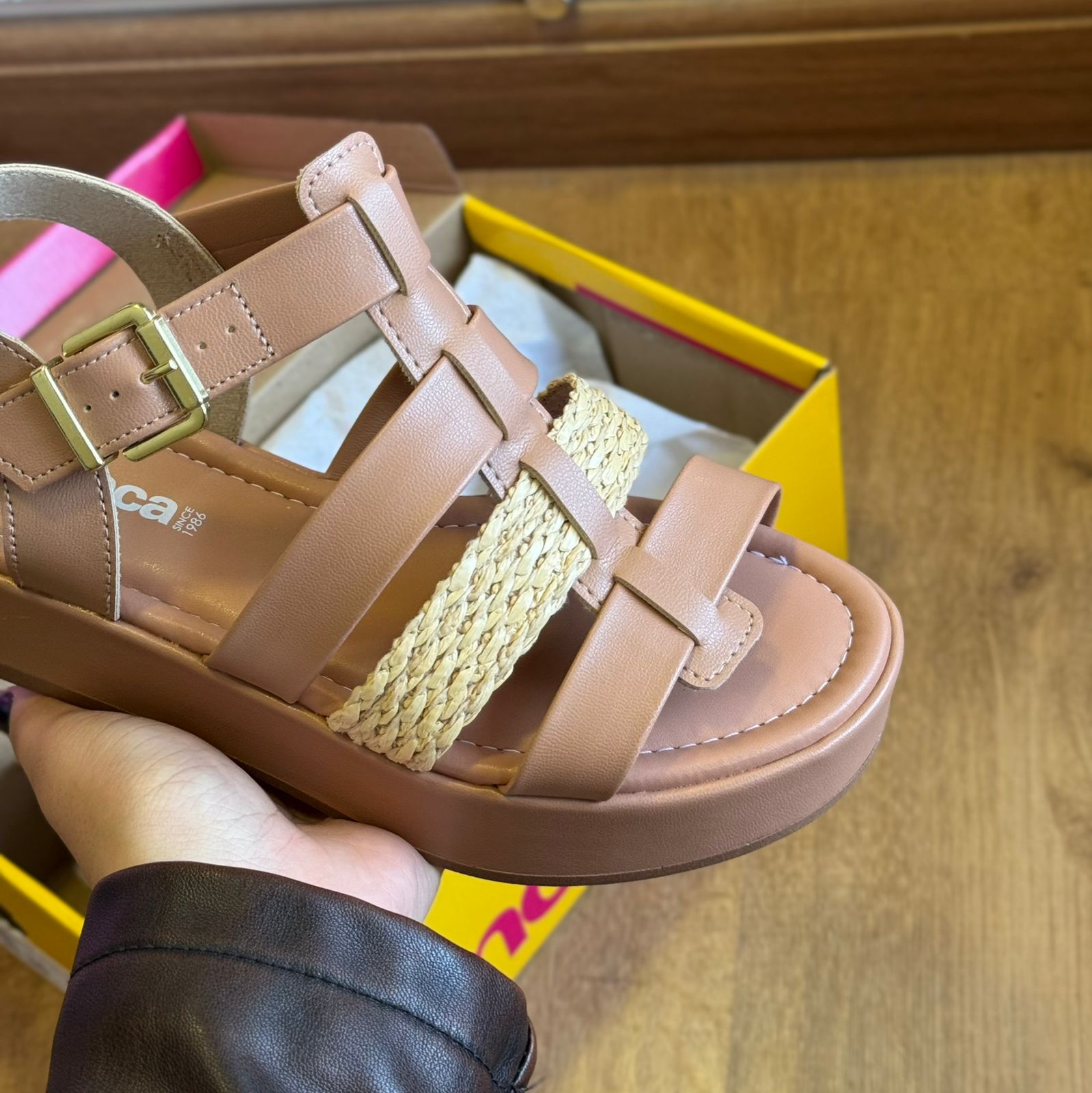 Sandália Moleca Plataforma 5553.102