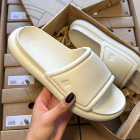 Sandália Melissa Free Puff Slide 37722