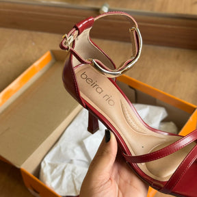 Salto Beira Rio Detalhe Dourado no Dedo e Calcanhar 8490.314