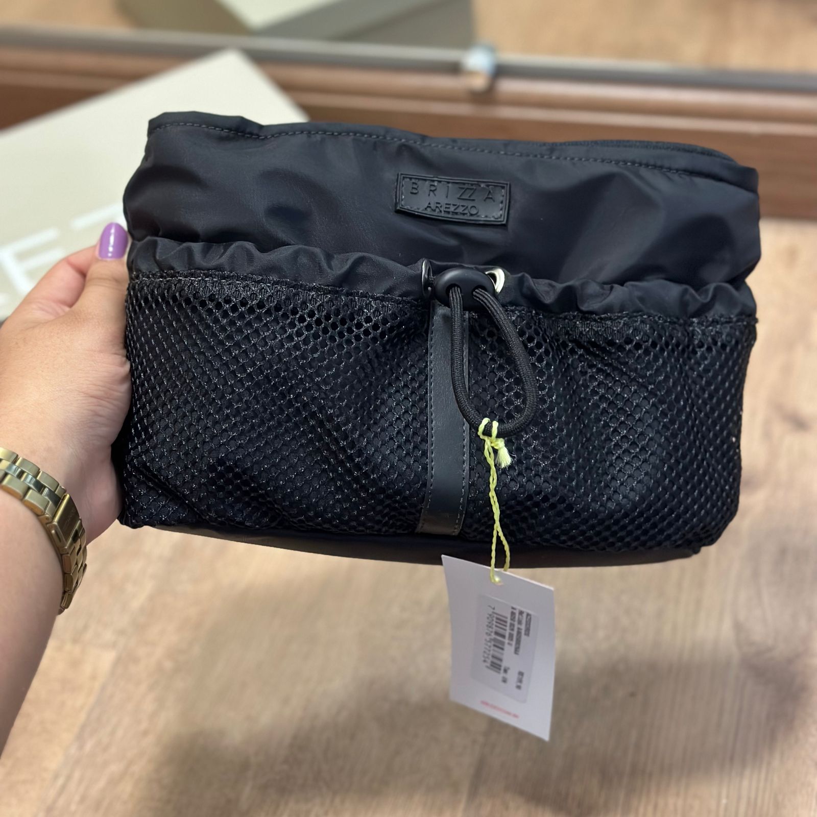 Bolsa Arezzo Pequena de Nylon A46050