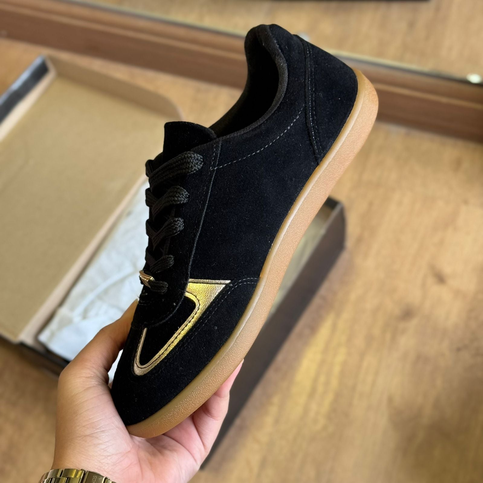 Tênis Vizzano Detalhe da Marca 1430.113