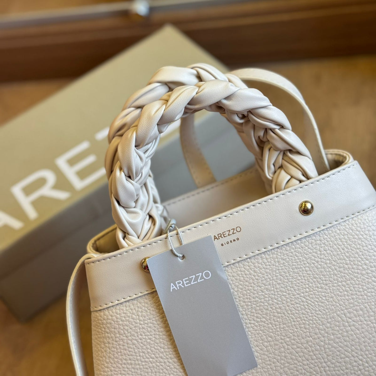 Bolsa Arezzo Alça de 3 Nós A500230703