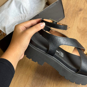 Sandália Vizzano Tiras Entrelaçados 6499.122