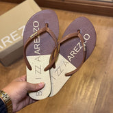 Chinelo de Dedo Arezzo Bicolor Z190260142