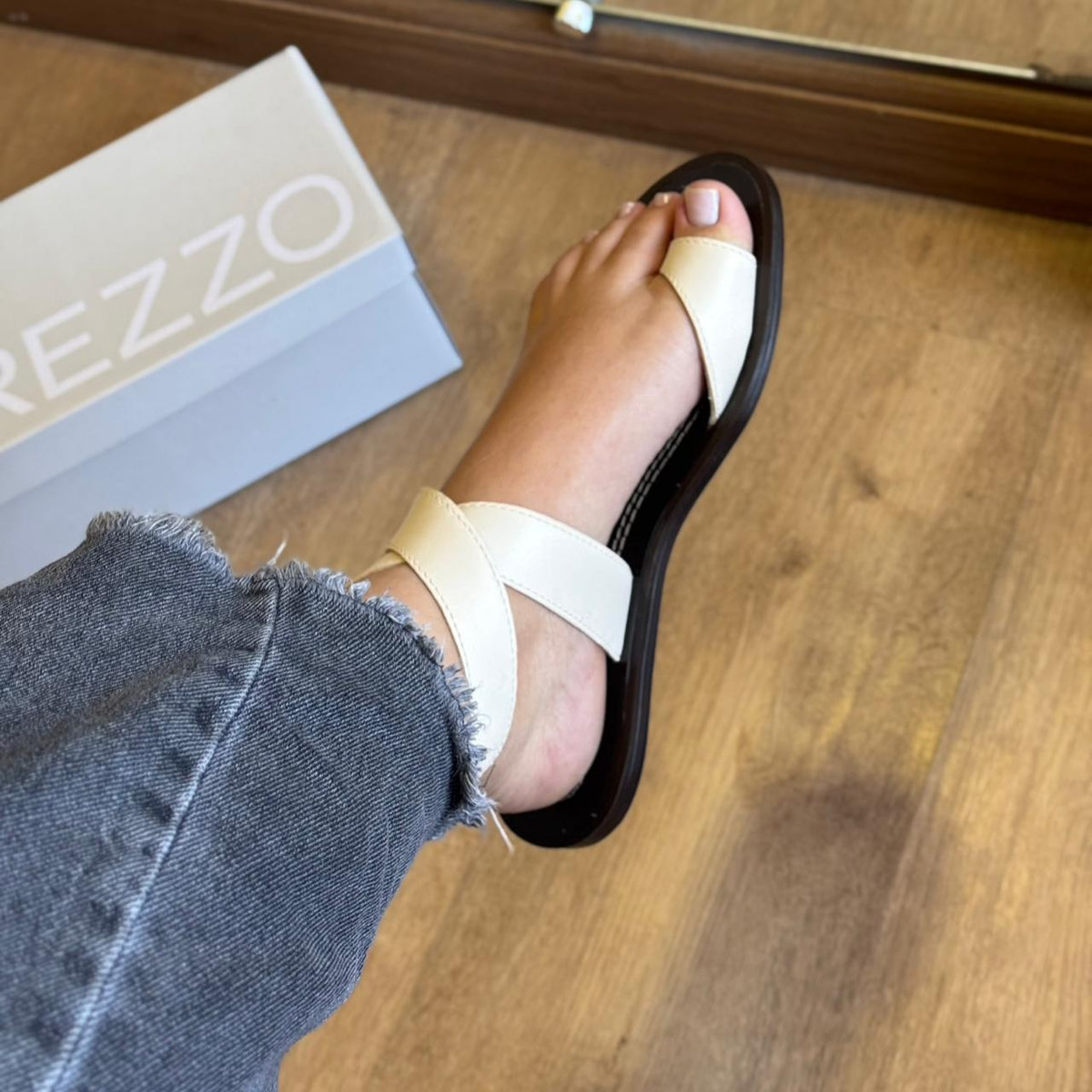 Rasteira Arezzo Bailarina A135650019