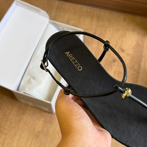 Sandália Arezzo Rasteira Slim Tiras Metal A032740144