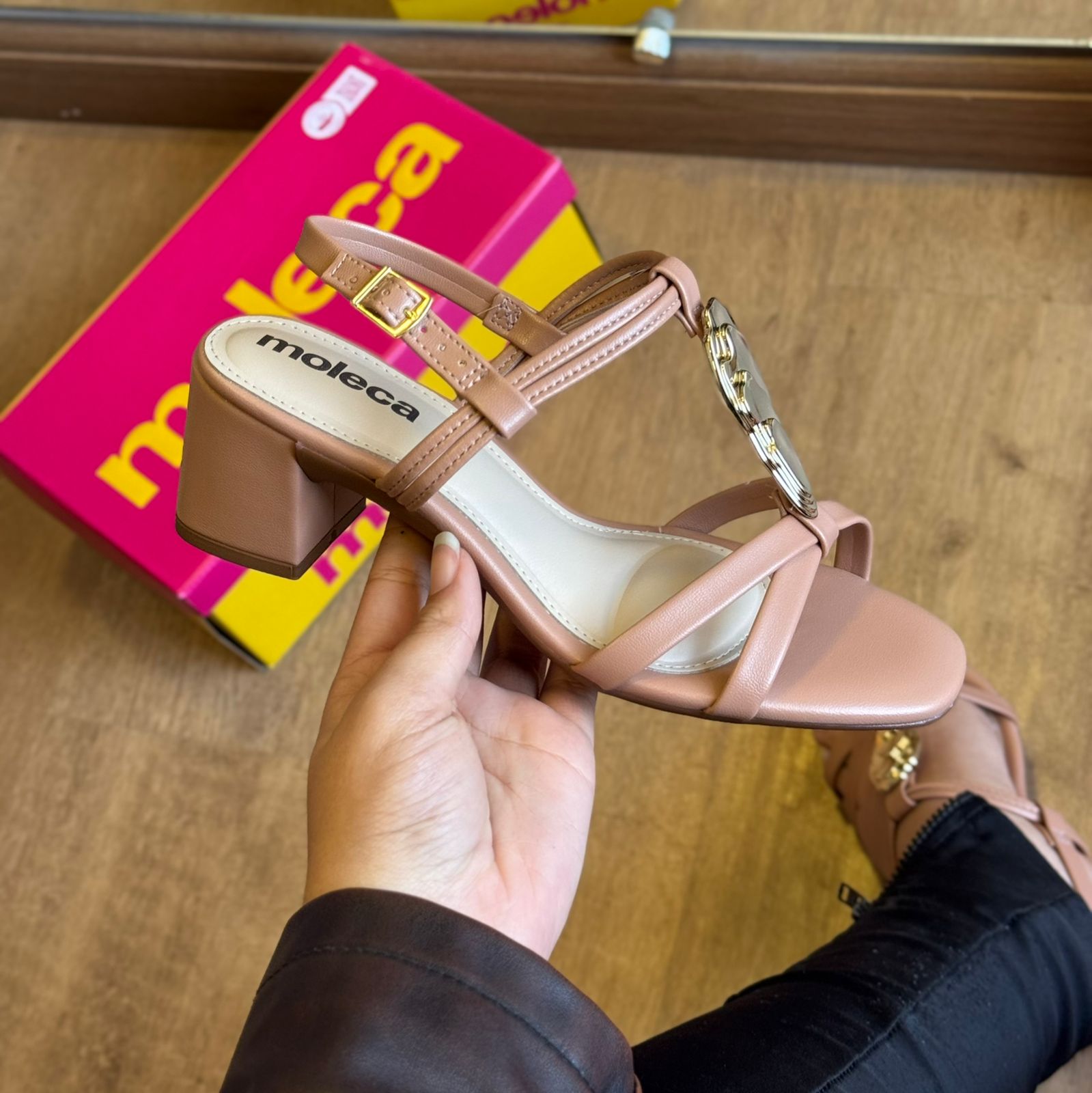 Salto Moleca Camadas de Espelho 5496.118