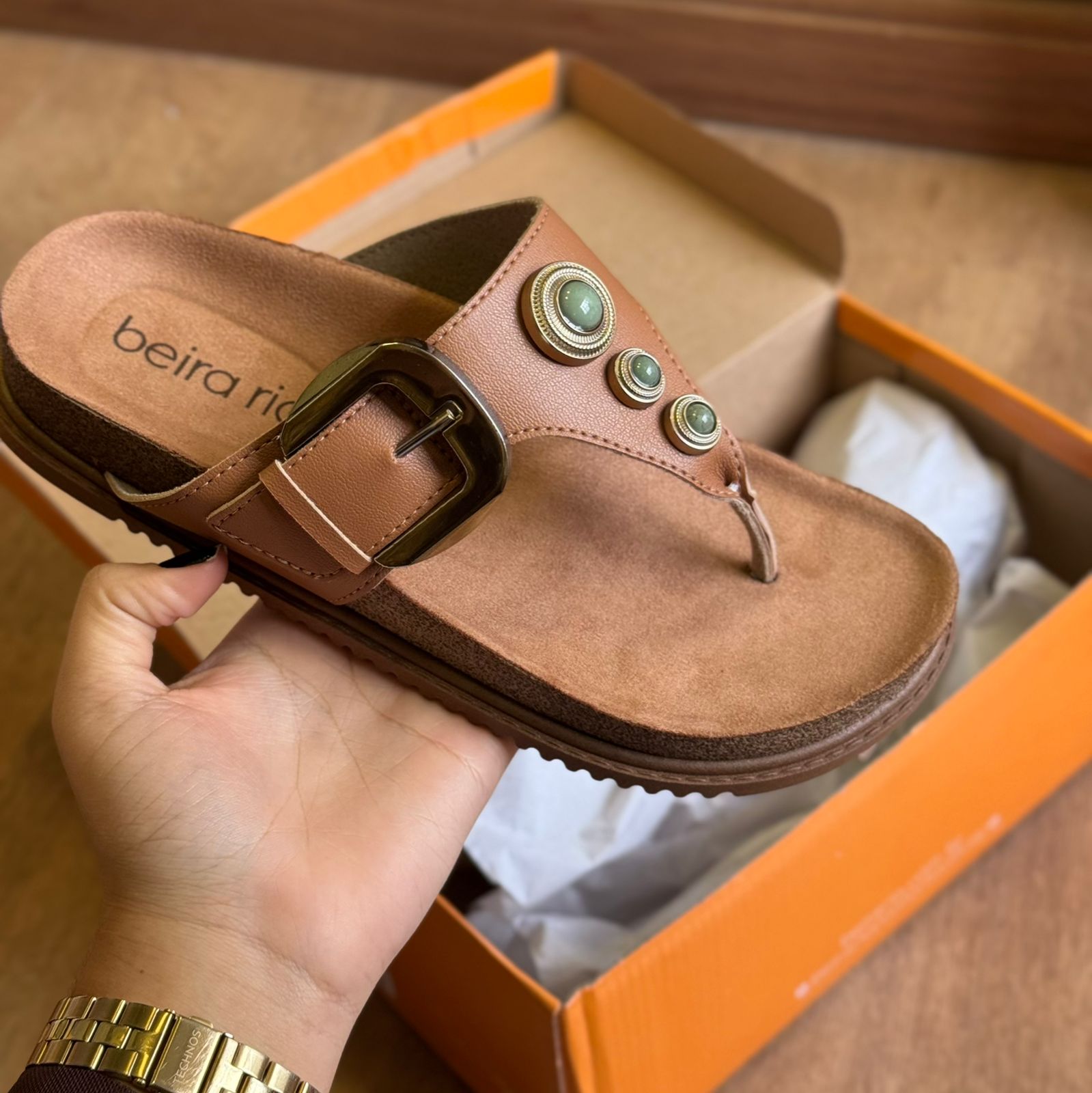 Sandália Beira Rio com Ajuste 8524.111