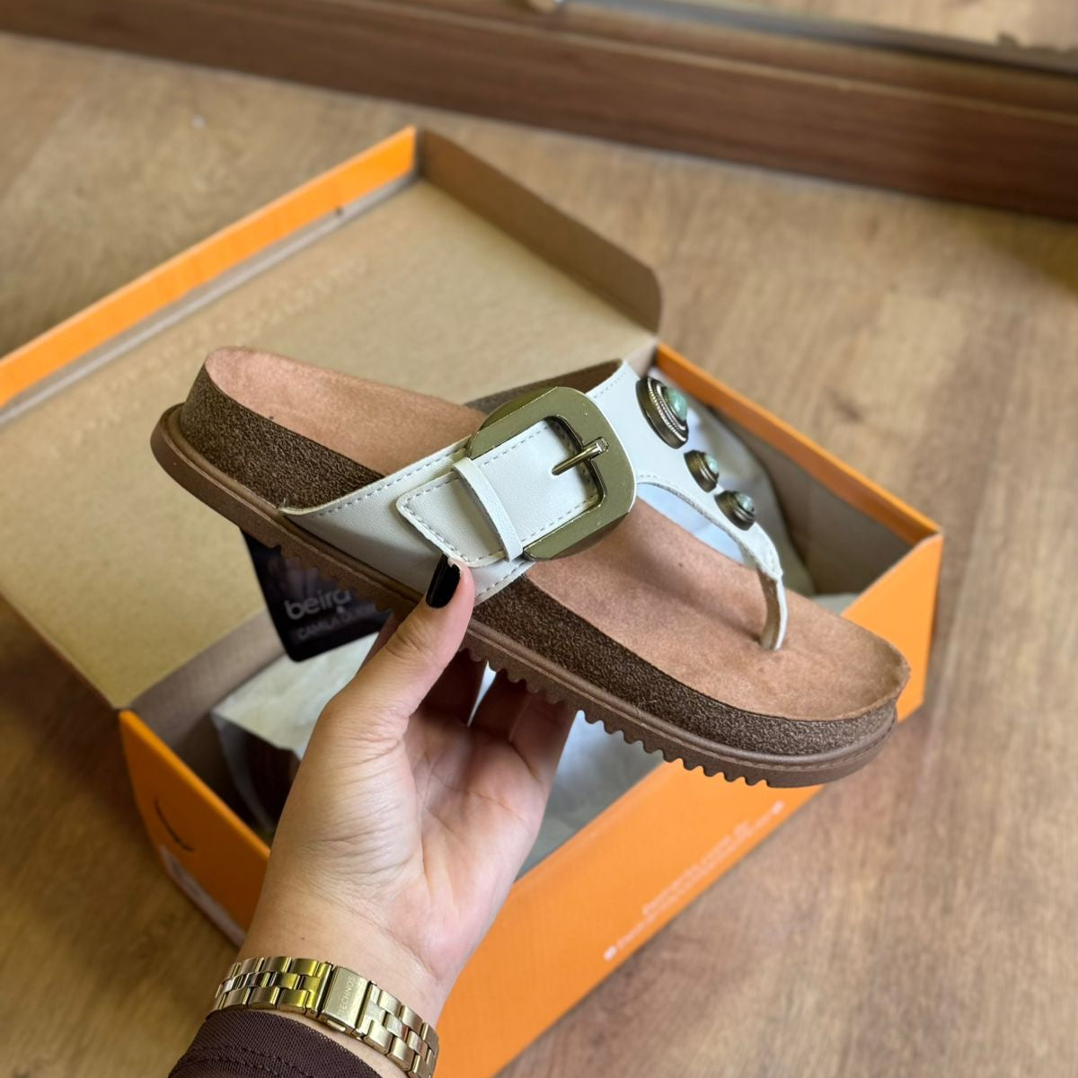 Sandália Beira Rio com Ajuste 8524.111