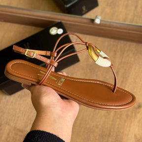 Sandália Vizzano Rasteira Detalhe nas Tiras 6371.1001