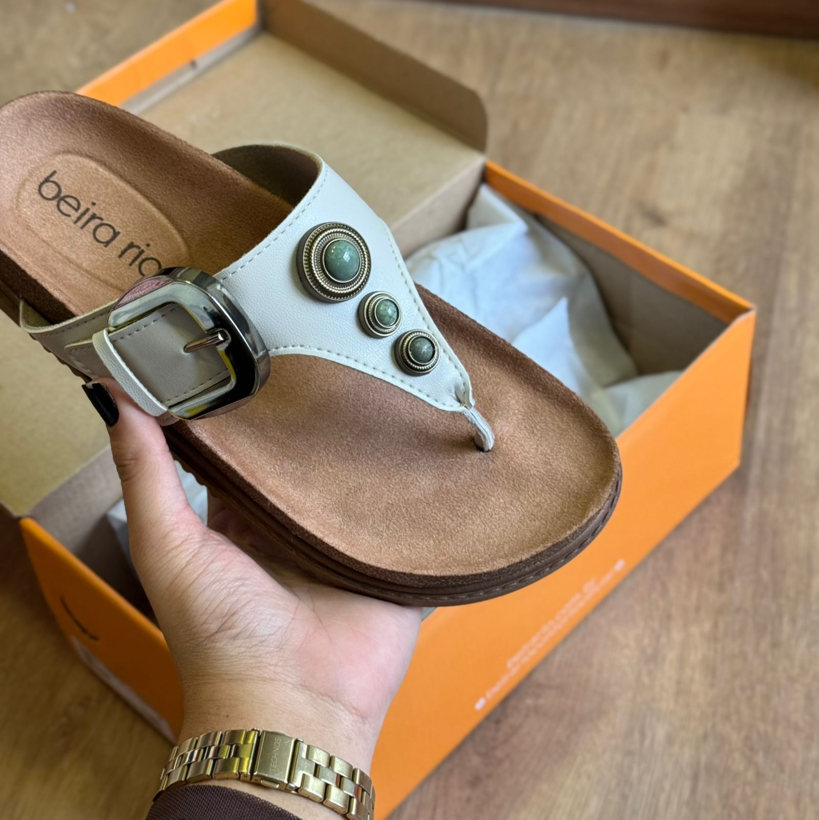 Sandália Beira Rio com Ajuste 8524.111