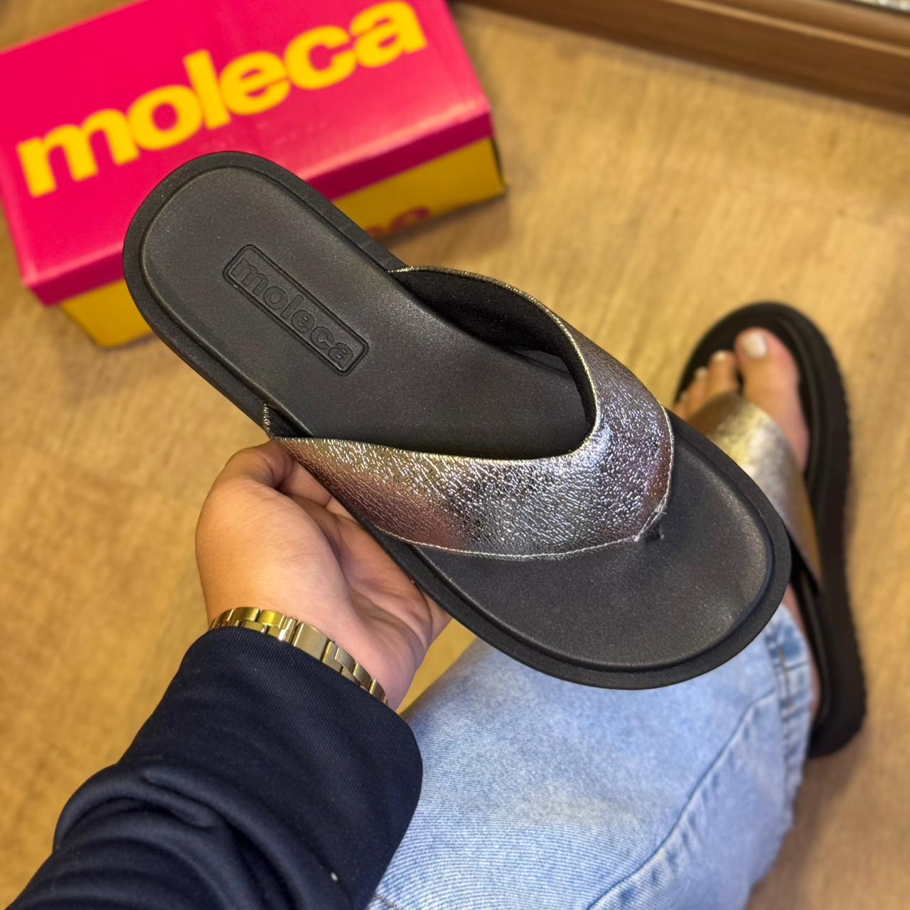 Chinelo de Dedo Moleca FlatForm 5489.100