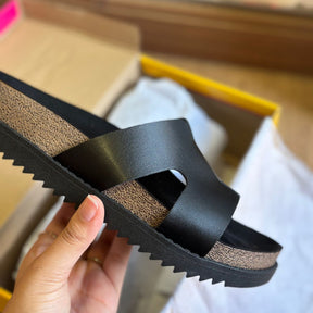 Sandália Moleca Tamanco Plataforma 5500.100