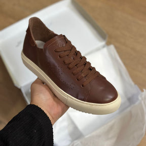 Tênis Arezzo Couro A Perfuração A116560018